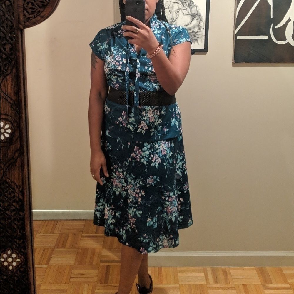 Vintage 2pc floral top & skirt set - Picture 2 of 8